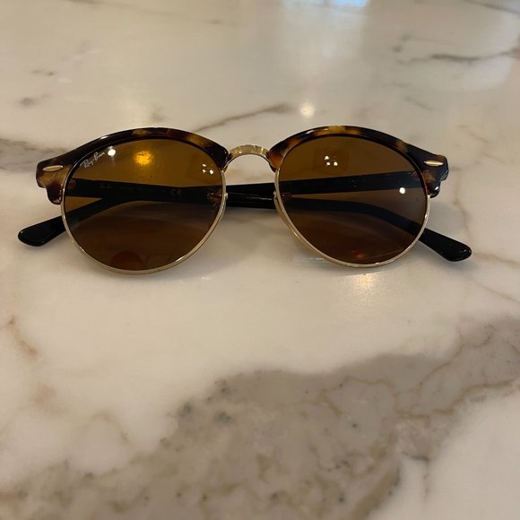 Ray-Ban Clubround Classic main image 3
